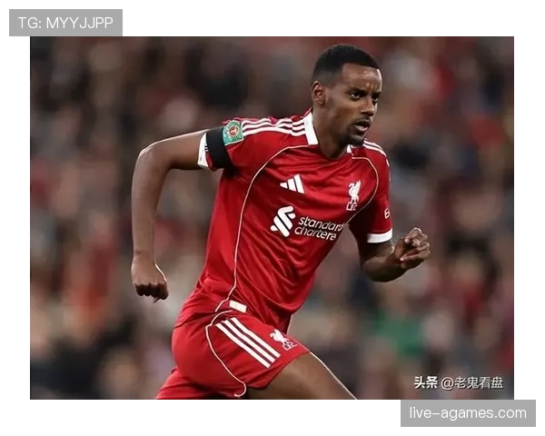 伊萨克在国家队关键战中的表现与作用解析