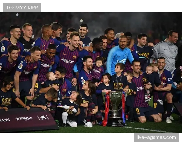 巴萨整体防守到频繁失位的转变趋势，是否正对球队本赛季的竞争格局带来变化